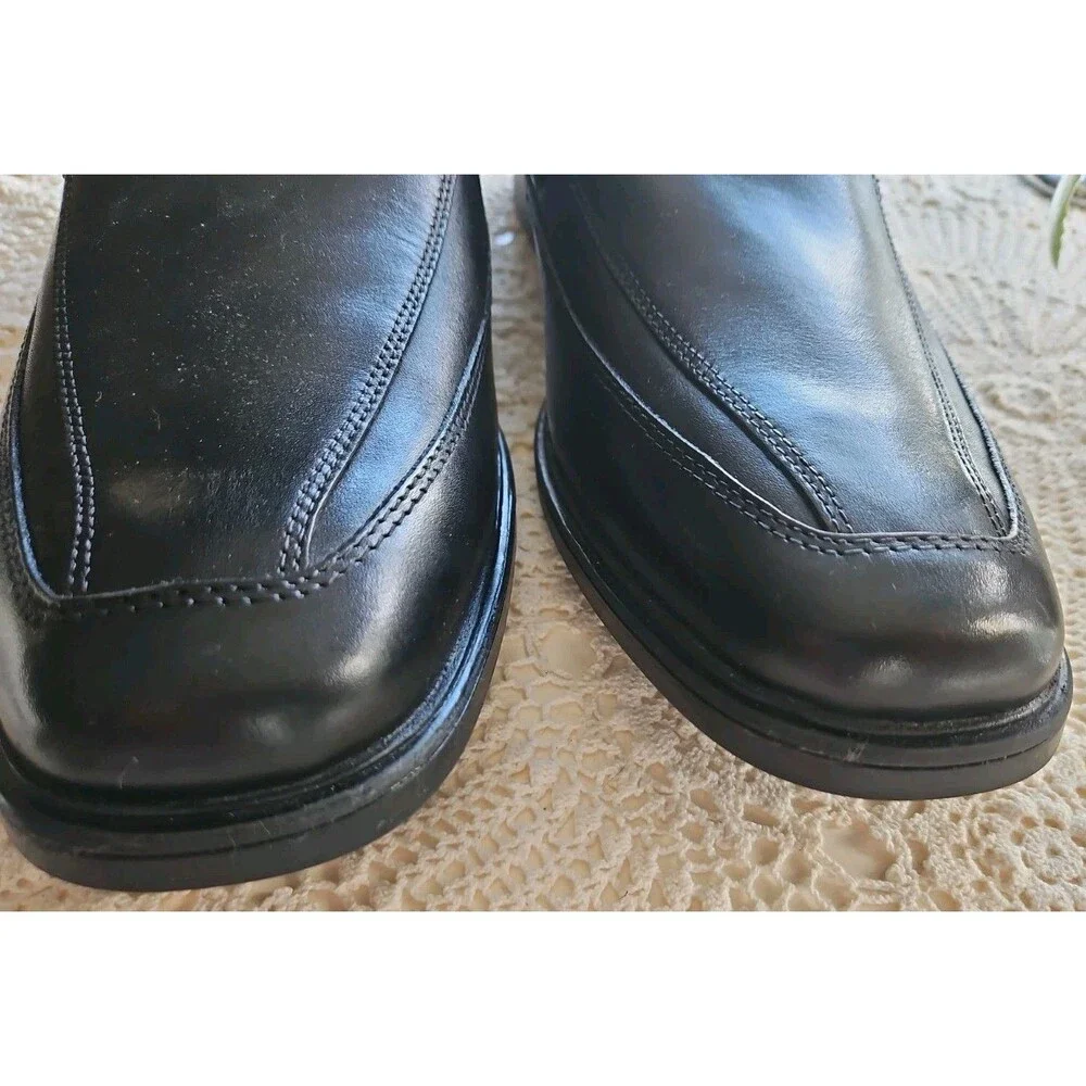NEW Clarks Tilden Free Slip-On Loafer 26110312 Black Leather  Sz 13 M